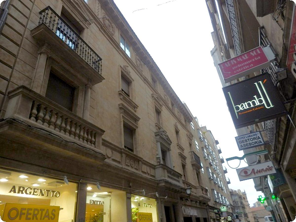 Homyat Prior Romo, Plaza Mayor Appartamento